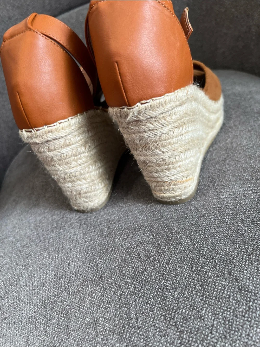 Steve Madden suede Jaylen spadrille sandals size 7.5